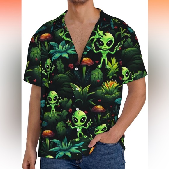 NWOT!Graphic Alien Button Down Shirt - Picture 3 of 5